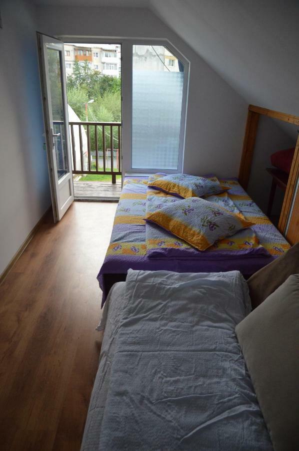 Baza Sportiva Adelina Hotell Cîmpulung Exteriör bild